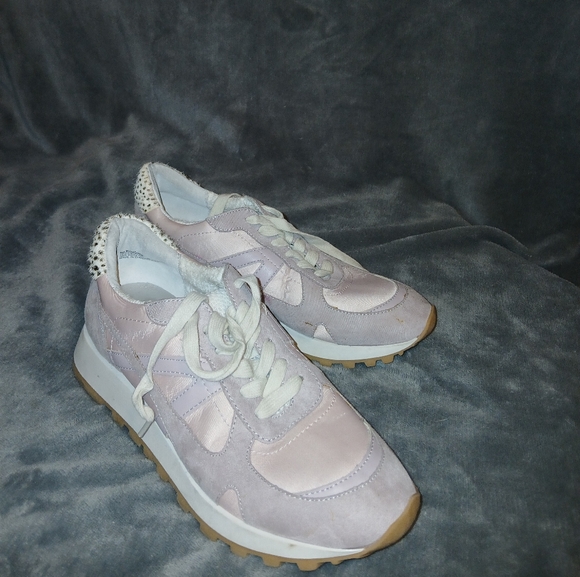 Dolce Vita Muzio Sneakers 8 - Picture 2 of 3